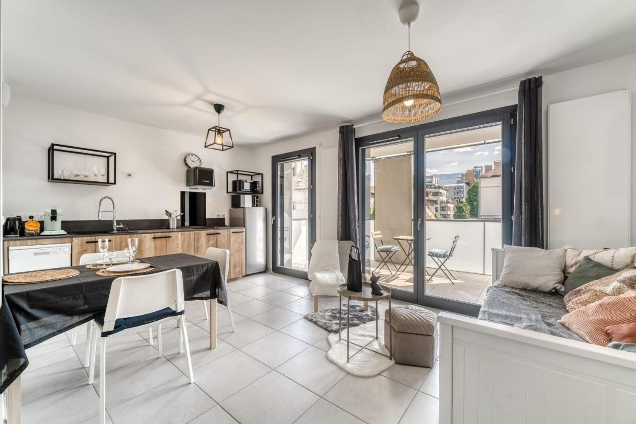 Emergence - Beautiful Studio For 2 People Balcony And Garage Annecy Exterior photo