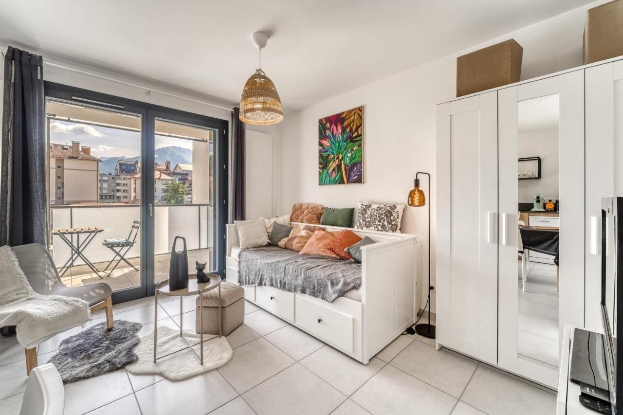 Emergence - Beautiful Studio For 2 People Balcony And Garage Annecy Exterior photo