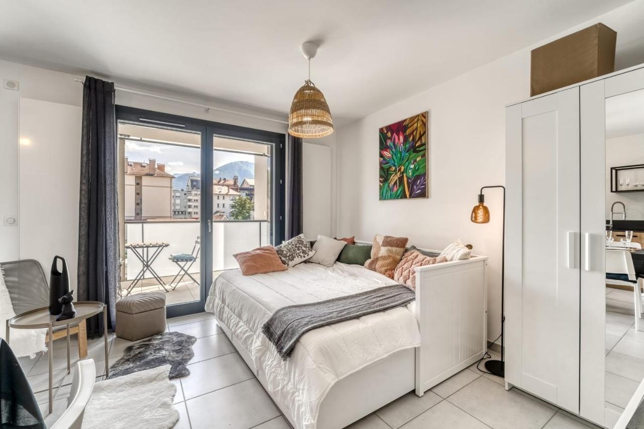 Emergence - Beautiful Studio For 2 People Balcony And Garage Annecy Exterior photo